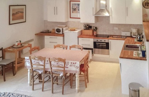 La Barde House | 126 m² House ∙ 3 bedrooms ∙ 6 guests