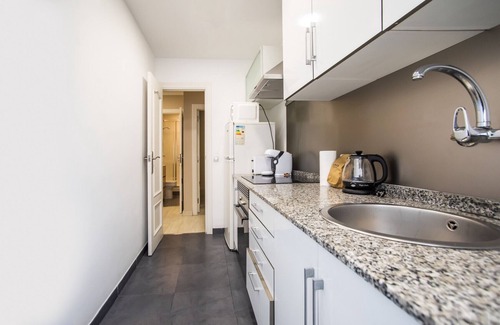 Collblanc y La Torrassa Apartment | 12TOGO1035 - Spacious Apartment near Camp Nou