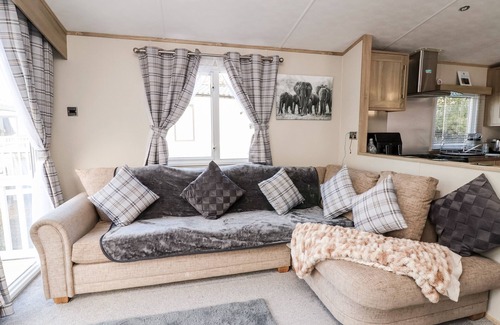 Llanasa Cottage | 13 HARLECH COURT, pet friendly, country holiday cottage in Prestatyn