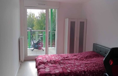Choisy-le-Roi Apartment | 13 m2 high-standard room in a homestay