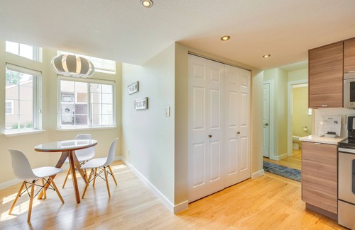 Arvada House | 13 Mi to Dtwn Denver: Arvada Townhome w/Deck