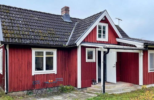 Kyrkhult House | 13 person holiday home in KYRKHULT