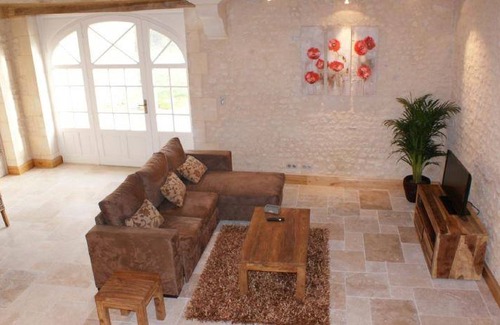 Fontaines-d'Ozillac House | 130 m² House ∙ 3 bedrooms ∙ 6 guests