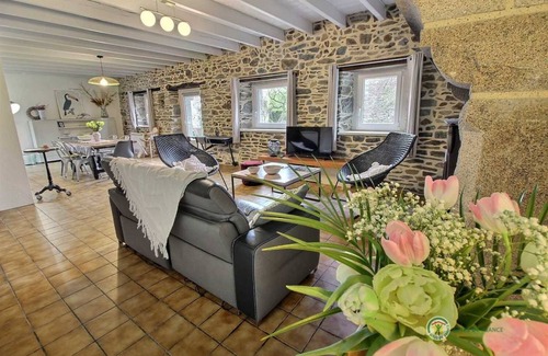 Pommerit-Jaudy House | 130 m² Gîte ∙ 3 bedrooms ∙ 6 guests