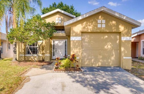 Meadow Woods House | 130 m² House ∙ 3 bedrooms ∙ 6 guests