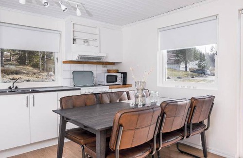 Hestra House | 130 m² House ∙ 4 bedrooms ∙ 8 guests