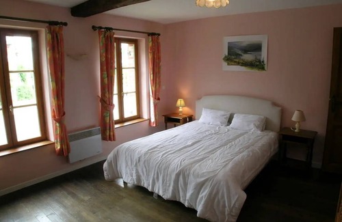 Parfondeval House | 130 m² House ∙ 4 bedrooms ∙ 8 guests