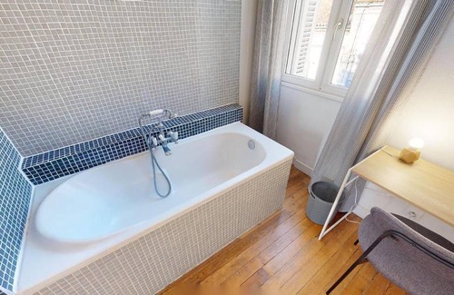 Angouleme Resort | 130 m² Private room ∙ 1 bedroom ∙ 1 guest