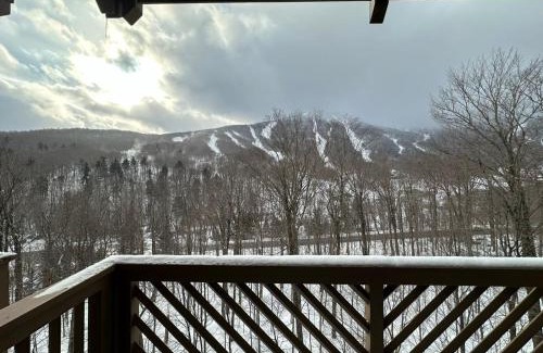 Stowe Area Resort | 1315 STUDIO The Lodge At Spruce Peak 3rd floor By Stowe Mountain Rentals