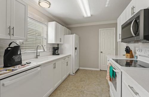Lady Lake Villa | 1315 Z2B VILLAGE OF RIO GRANDE by REMAX Premier
