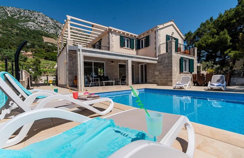 Orebic House | 132 m² House ∙ 3 bedrooms ∙ 6 guests