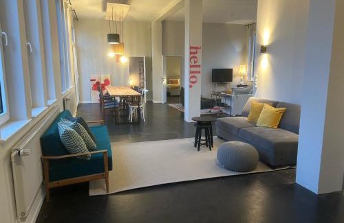 Schenefeld Apartment | 135qm Loft vor den Toren Hamburgs
