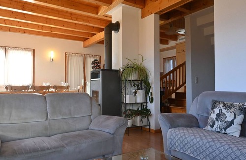 Chamoson Villa | 138 m² Villa ∙ 1 bedroom ∙ 8 guests