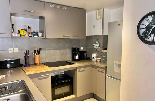 La Joliette Apartment | 13OR charming T3, car park, terrace, centre Joliette/Panier