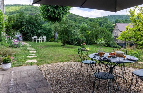La Bussiere-sur-Ouche Hotel | 14 m² Hotel ∙ 1 bedroom ∙ 2 guests