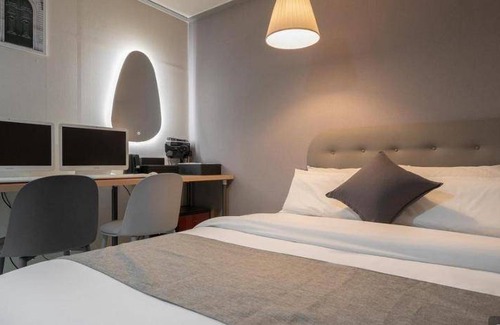 Anyang Hotel | 14 m² Hotel ∙ 2 guests