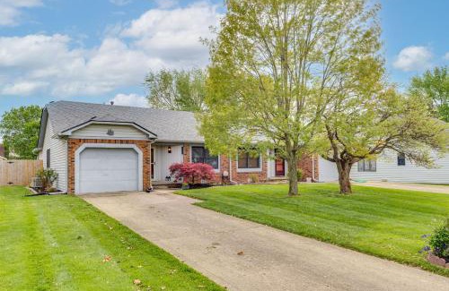 Greenwood House | 14 Mi to Dtwn Indy Family Gem with Yard