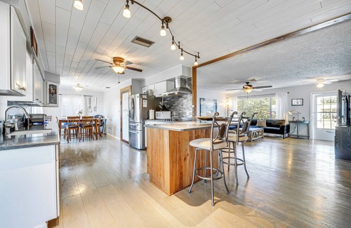 Haines City House | 14 Mi to Legoland: Haines City Retreat w/Yard!