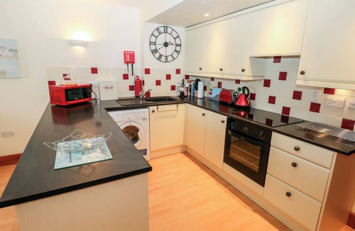 Milford Haven Cottage | 14 NEPTUNE HOUSE, pet friendly in Milford Haven