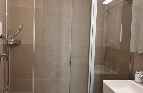 Oerlikon Apartment | 140 m² Apartment ∙ 4 bedrooms ∙ 10 guests