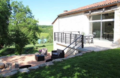 Mailhoc House | 140 m² Gîte ∙ 3 bedrooms ∙ 8 guests