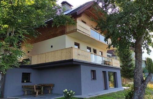 Sankt Urban House | 140 m² House ∙ 3 bedrooms ∙ 6 guests