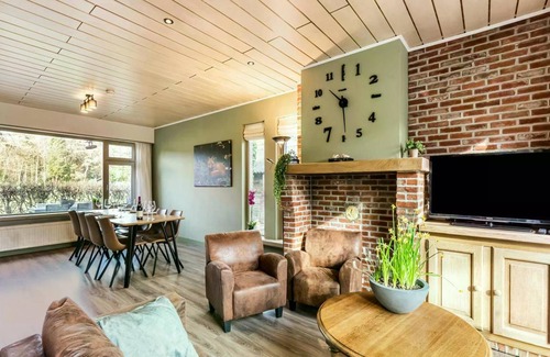 Merksplas House | 140 m² House ∙ 4 bedrooms ∙ 8 guests