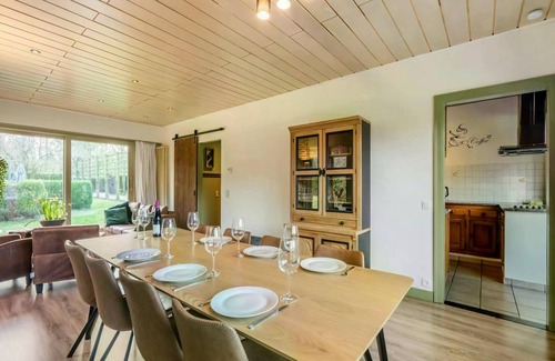 Merksplas House | 140 m² House ∙ 4 bedrooms ∙ 8 guests