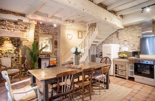 Dinan House | 140 m² House ∙ 4 bedrooms ∙ 12 guests
