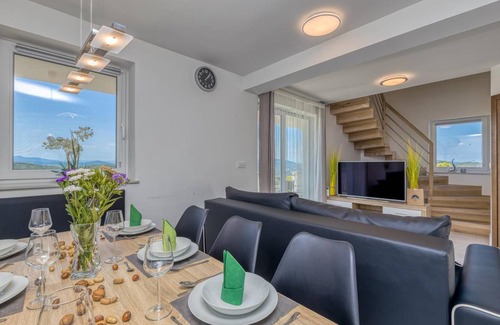 Trebnje Villa | 140 m² Villa ∙ 3 bedrooms ∙ 9 guests