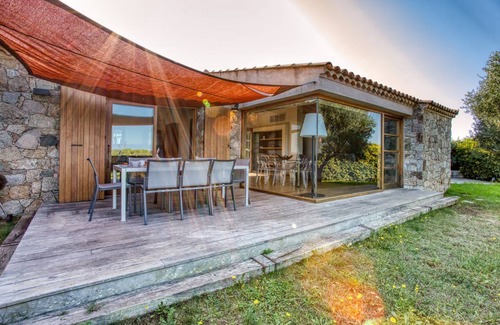 Marine de Saint Ambroggio Villa | 140 m² Villa ∙ 4 bedrooms ∙ 8 guests