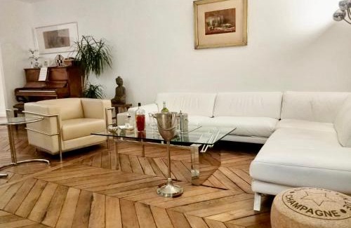 Val-de-Grace Apartment | 140m2 Jardin du Luxembourg