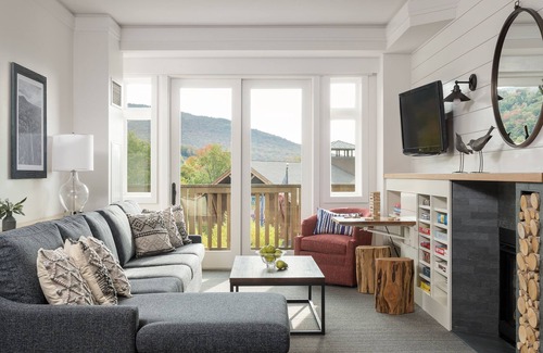 Stowe Area Cabin | #1410A | 2bdrm | Lookout | 4th floor renovated space