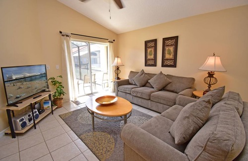 Solana House | 143 m² House ∙ 4 bedrooms ∙ 8 guests