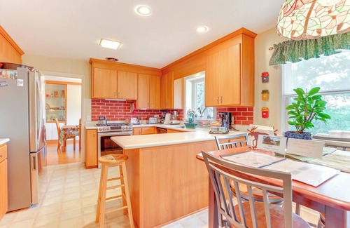 Ionia House | ‘1440 Getaway’ w/Yard & Deck ~ 16 Mi to Rochester