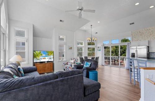 Monteray Shores House | 1472 - Drifting Sands