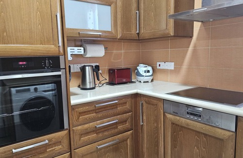 Agios Athanasios House | 148 Lim- Stay Synergy House
