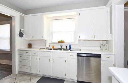 Cherry Street House | 149 m² House ∙ 3 bedrooms ∙ 6 guests