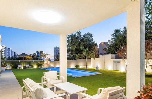 Playa Paraiso House | 149 VILLA OASIS BUDDHA GARDEN by SUNKEYRENTS