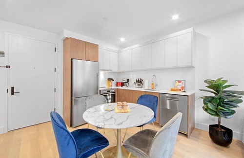 Greenpoint Condo | 149BK-101 New construction 2BR Private garden W-D
