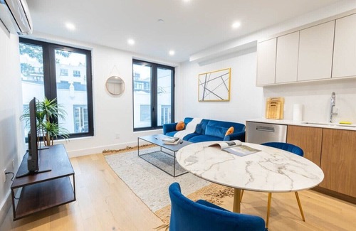 Greenpoint Apartment | 149BK-202 New Condo 1BR in Prime Greenpoint