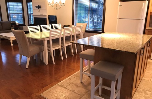 Saint-Sauveur House | 15 - Awesome mountain views and best comfort stay, Saint-Sauveur QC,