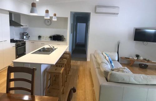Rainbow Beach House | 15 Esprit Drive Rainbow Shores