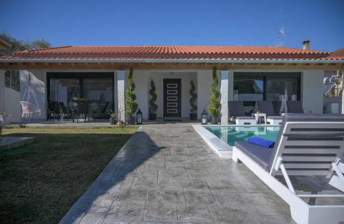 Messonghi Villa | 15 Guests - Luxury Villa Corfu - Luxury Villa