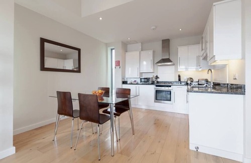 Epsom Apartment | 15 Marquis Court - 2 bedroom apartment