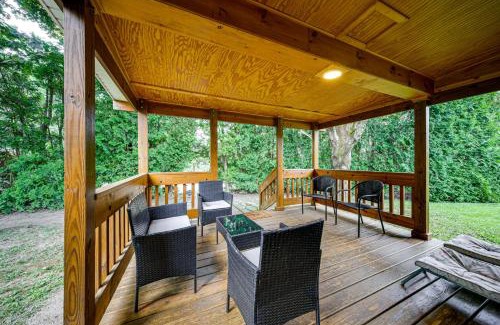 Mingoville House | 15 Mi to Penn State Hideaway with Fire Pit!