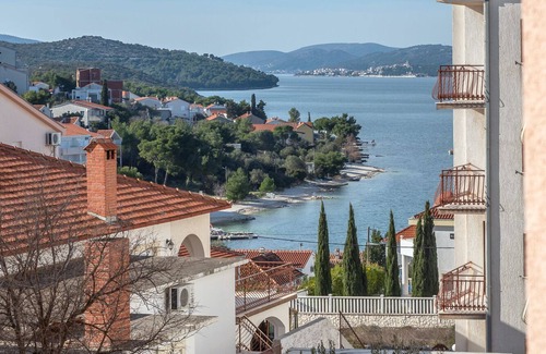 Okrug Gornji Apartment | 15 mins from Split airport 200 meters to beach - walking distance to amenities