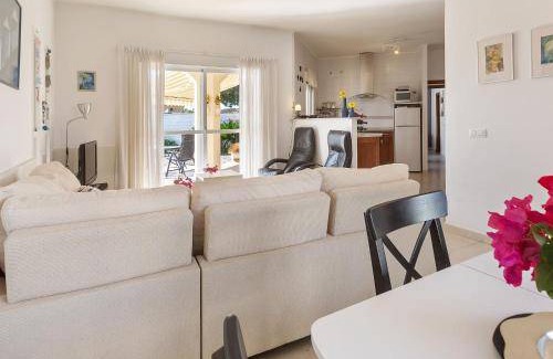 Sanlucar de Barrameda Villa | 150 m² Villa ∙ 3 bedrooms ∙ 5 guests