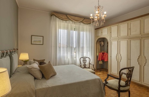 San Vincenzo Apartment | 150 m² Apartment ∙ 1 bedroom ∙ 6 guests