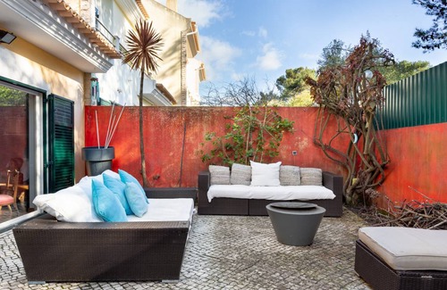 Estoril Apartment | 150 m² Apartment ∙ 4 bedrooms ∙ 8 guests